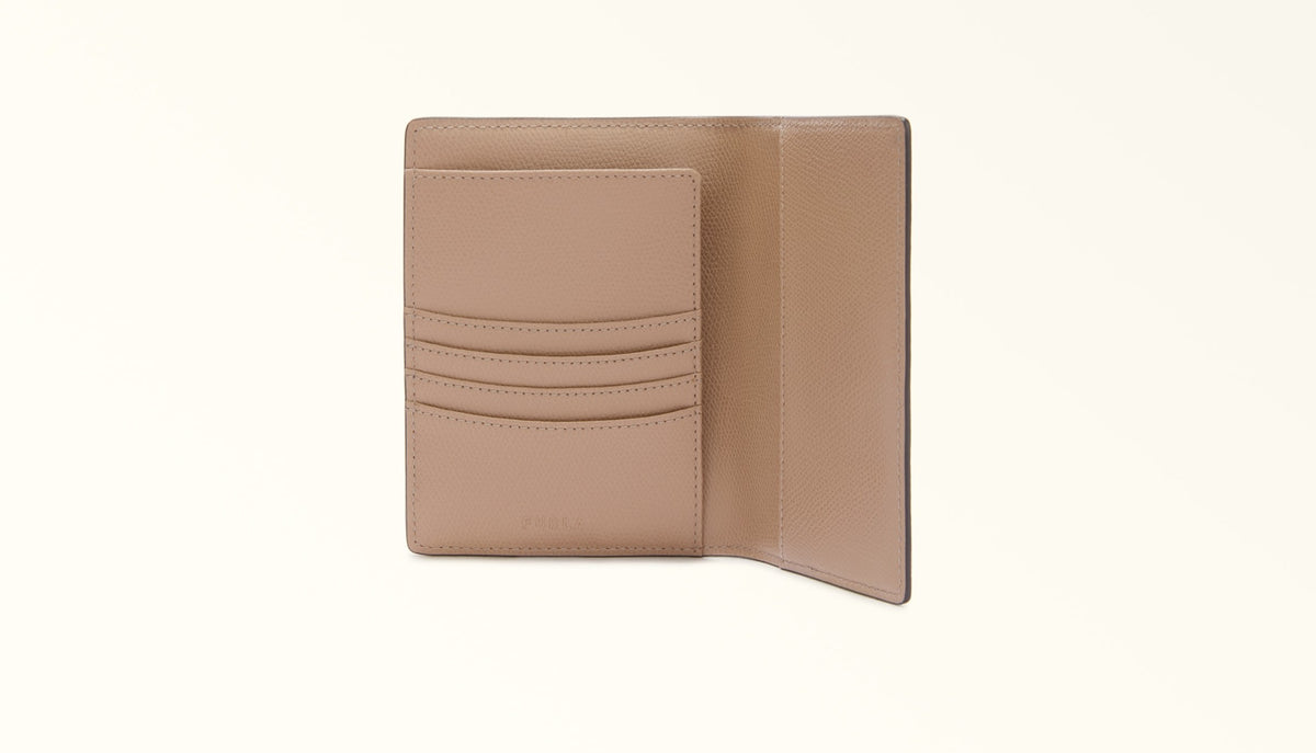 FURLA CAMELIA PASSPORT HOLDER