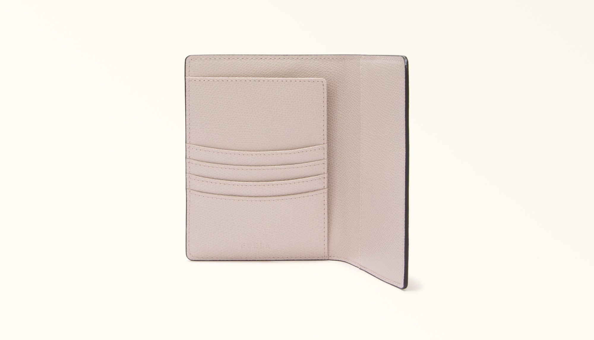 FURLA CAMELIA PASSPORT HOLDER